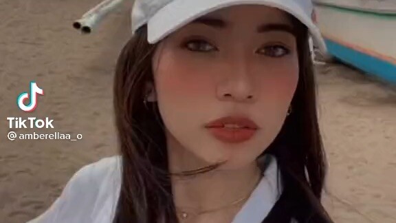 Sorry late na ako sa trend😅