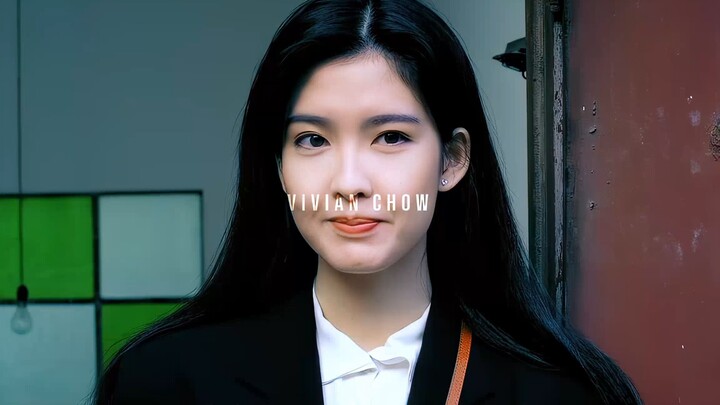 这样一个温柔了岁月，惊艳了时代的纯情女神，怎能不让人爱慕。