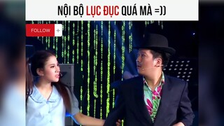 Nội bộ lục đục quá mà