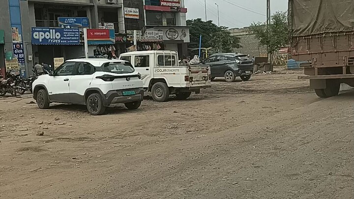 Ahmedabad to Mumbai road 🛣️🛣️