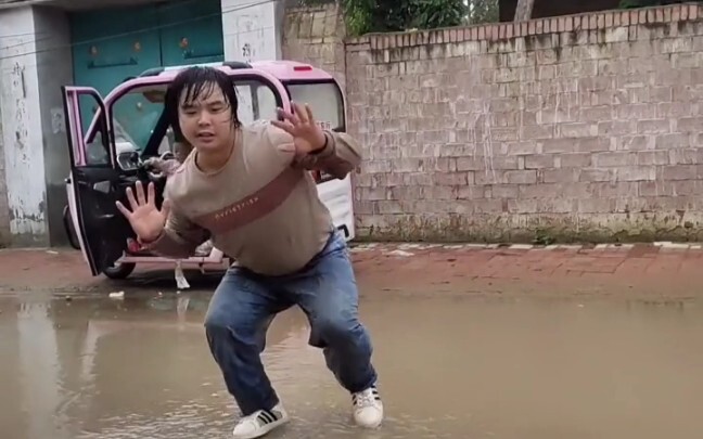 “Kung Fu Hồng Kim Bảo 2” điểm Douban 7,4