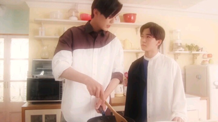 [Kamen Rider Geats] Huh? You two are together? Official MVs for "Live for the moment" & "Odds n' End