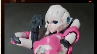 Cool break md002 Arcee's powerful posture