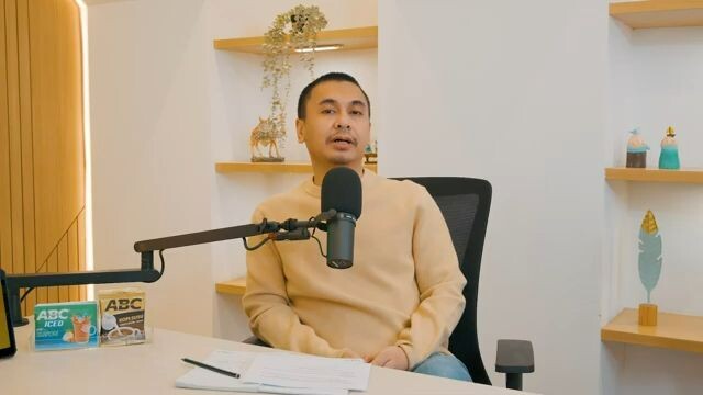 Bintang Emon Akhirnya Jadi Bapak