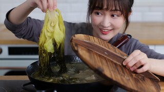 Sau khi chờ đợi cả tháng trời, cuối cùng tôi cũng có thể ăn...