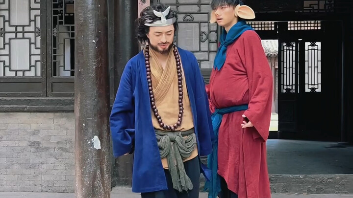 Why does this person keep dragging me along to fetch the scriptures?! So annoying!