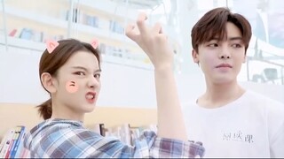 Hou Minghao and Song Zuer [[ Reading Class  阅读课 ]]