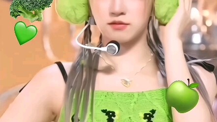 إطلالة الدوبامين بنسخة سونغ يوتشي