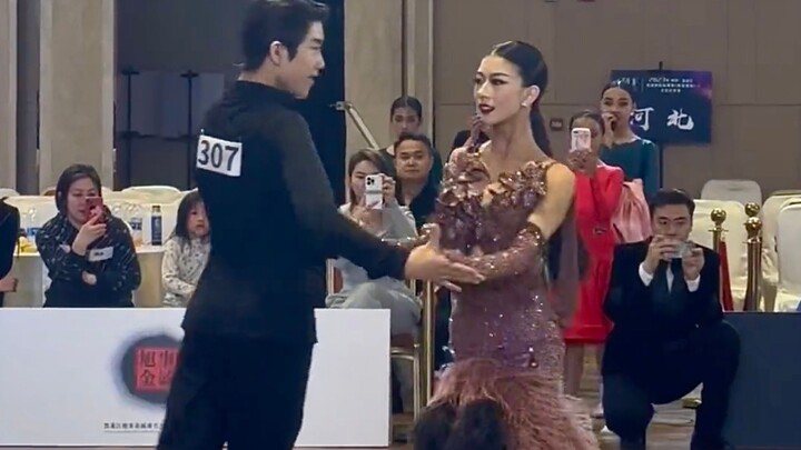 【Wang Chongmo dan Li Mohan】Rumba (versi lengkap dengan berbagai sudut pandang)