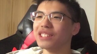 Kamen Rider reverse challenge? The loser transforms in public! The two guys are in a dilemma!