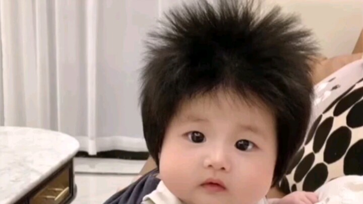 ลูกน้อยตัวจอมซนของฉันโตขึ้นแล้ว ขอให้มีความสุขทุกวันในปี 2021!