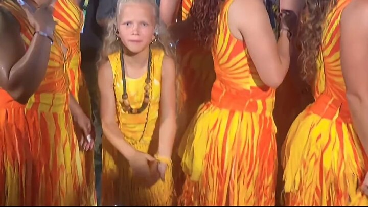 DAI DAI SHAKIRA BEFORE STAGE) #youtube #youtubeshorts #viral #daidai #e