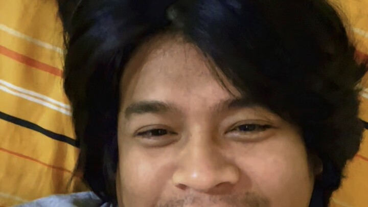 Ang ingay ko tulog ang ksma ko😂