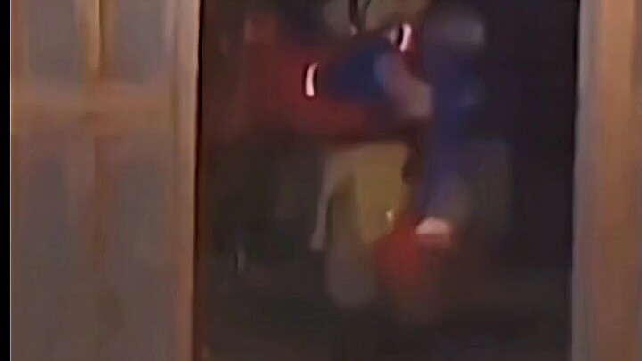 Agak berbeda dari yang dibayangkan