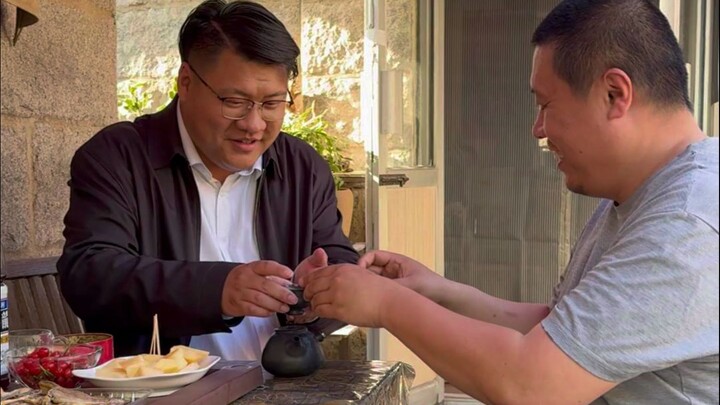 Hehe, my father-in-law is so kind to me!