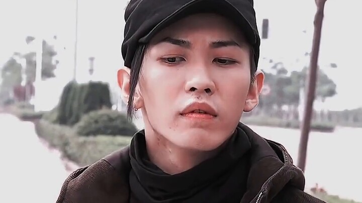 Although Xiao Feng only appeared in a few episodes, I still feel very sad.