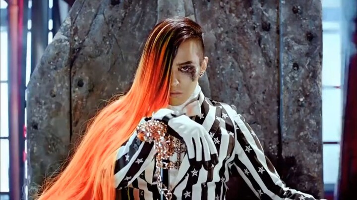 BIGBANG FANTASTIC BABY (Japanese version)