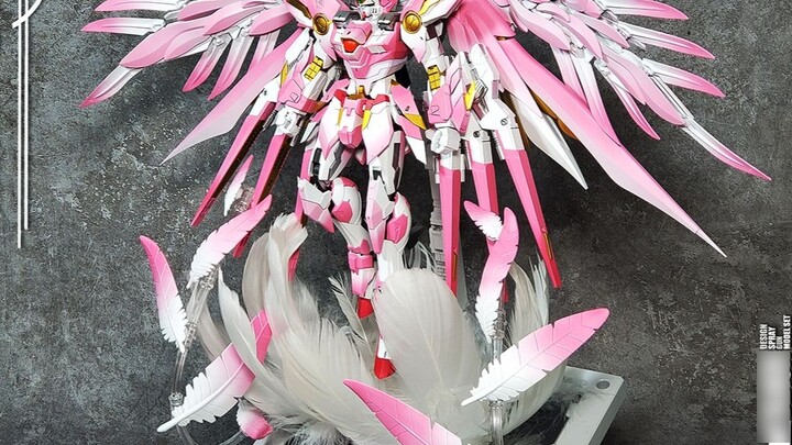 Iron man! Peach girl! Two wishes fulfilled at once! 【Wing Zero Gundam Cherry Blossom Color Repaint】