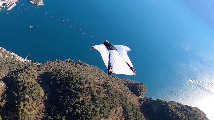 [Vlog]Bersamaan Melakukan Terbang Wingsuit Melintasi Pegunungan Lautan