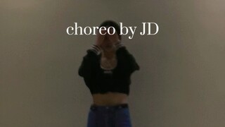 A hangover sobering iron dance | Cold Blooded Jiadi choreography | Jessi's drunken female warrior