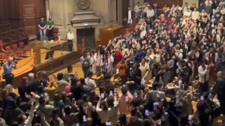 Low-scoring test-takers’ overprotective education #EntertainmentReviewAwards# ... #CollegeStudents