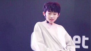 登上泰国推特趋势的中国13岁少年 神级表情管理 BOYSTORY泽宇 泰国路演 cover SEVENTEEN - HIT