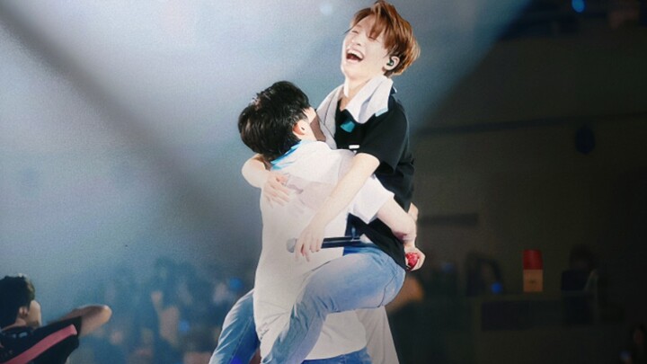 【Li Can | all灿】Selalu suka dipeluk oleh bayi dan para kakak