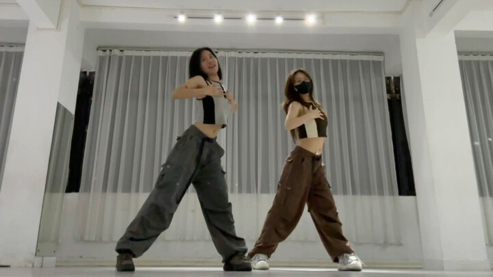 เป็นชิ้นดนตรีแจ๊สพื้นฐานที่นุ่มนวลและไพเราะมาก