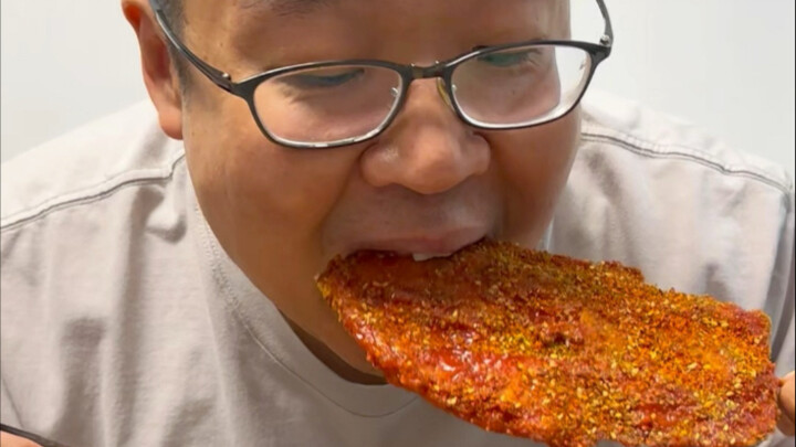 ถ้าคุณเลื่อนเจอตอนกลางดึก อย่าดูนะ