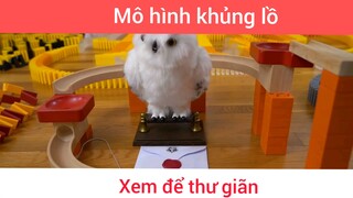 Mô hình khủng lồ