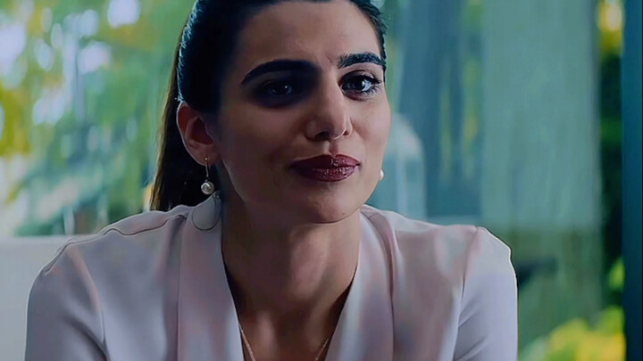 “อืม รู้สึกเหมือนวินาทีถัดไปหัวจะหลุดเลย”