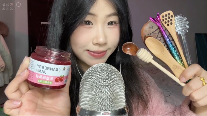 [Voice-Controlled Sleep Aid] Cranberry Jam Moon Hollow