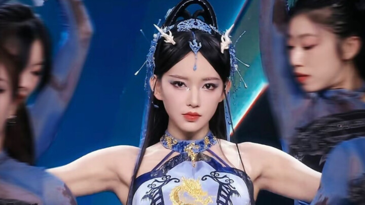 程潇又来给内娱舞台整活了！