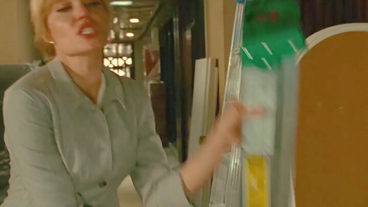 A beautiful female agent, undercover for ten years, uses a fire extinguisher to wipe out the entire 