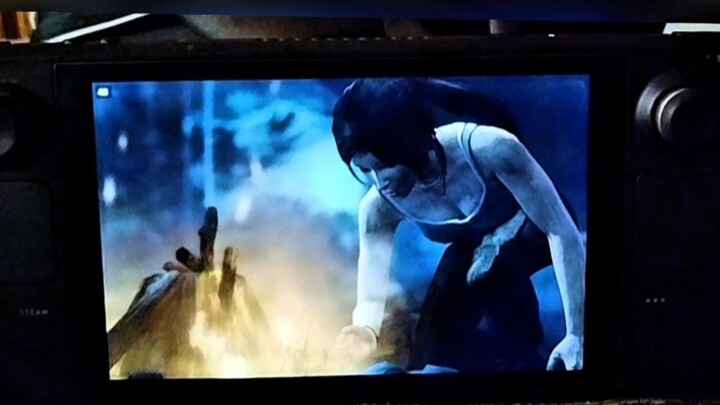 "Kembali ke Pulau Yamatai bersama Lara."