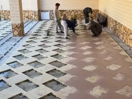 Such beautiful terrazzo—it seems to be rarely used in China these days.