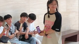 Có thực sự có sinh viên đại học thích mang vác hành lý không?