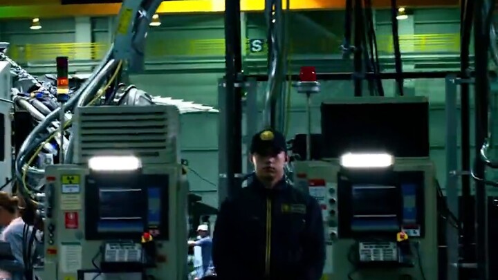 Prajurit pertama Megatron Cybertron Pemimpin Decepticon Penjahat tragis hidup dalam bayang-bayang Op