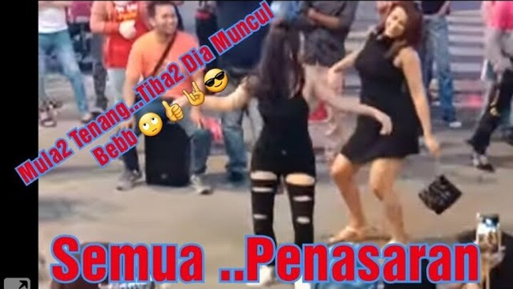 Mula2 tenang..... tiba2 dia muncul buat semua jadi Penasaran.