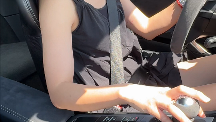 Handwave Sage Drives a Manual GT3 Today!