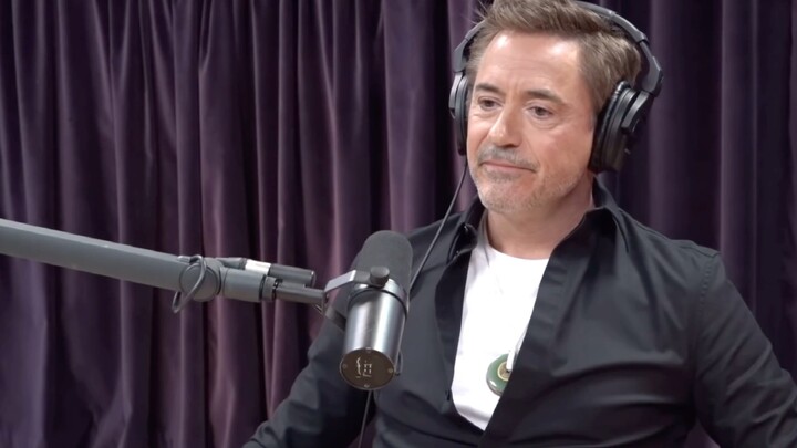 Robert Downey Jr. nói về việc liệu anh có đóng Người Sắt lần nữa hay không