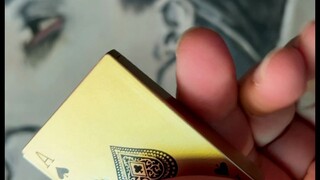 “情到深处时也只亲了她的衣袖”