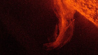 Som ET - 81 - Sun - Large filaments appear off the limb of the Sun