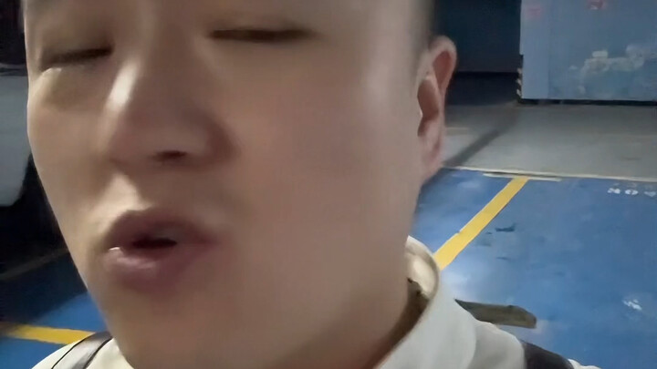 Borrowed over 30 million from the bank, then fled to the U.S.—is this really...