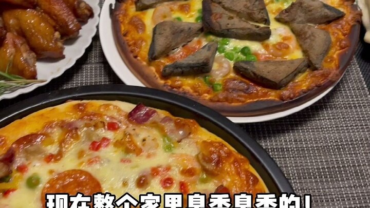 Bought a 6,000-yuan oven to make stinky tofu pizza at home???!
