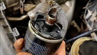 أعطال عجيبة يواجهها ميكانيكيو السيارات، محرك سيارتك انفجر!