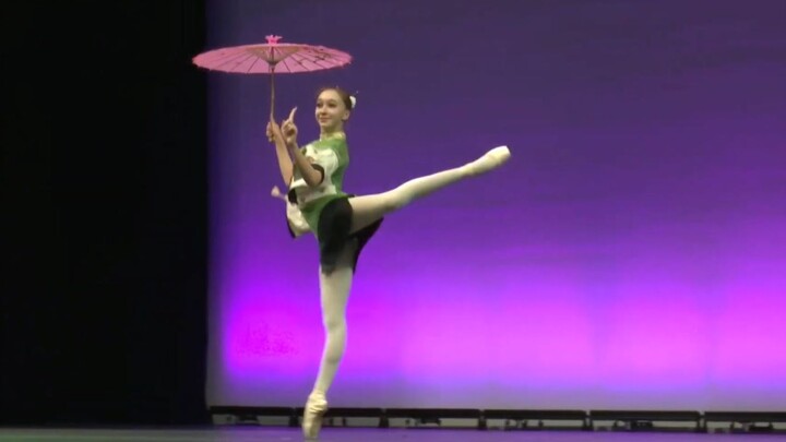 芭蕾《玩偶仙子》之中国玩偶变奏Arina Stashkova 16岁，瓦岗诺娃学院