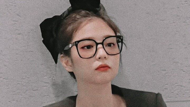 【JENNIE】Kucing kecil yang imut sekaligus seksi, bikin hati berdebar hebat!