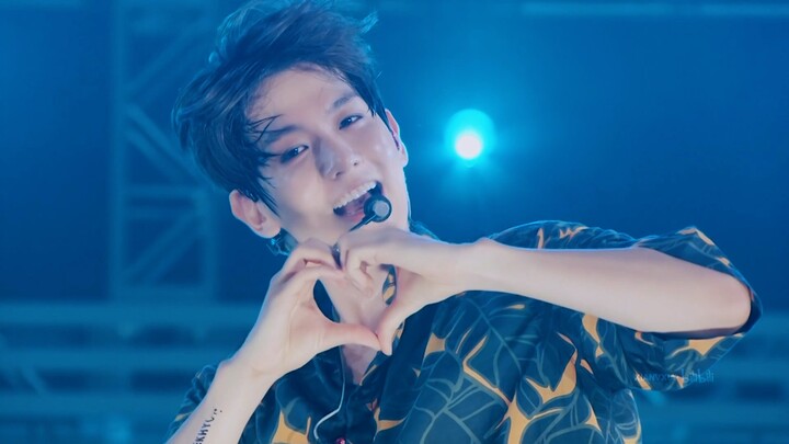 【4K 60fps】EXO - Power (180826)