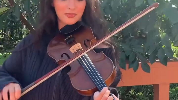 Faouzia chơi violin 🎻